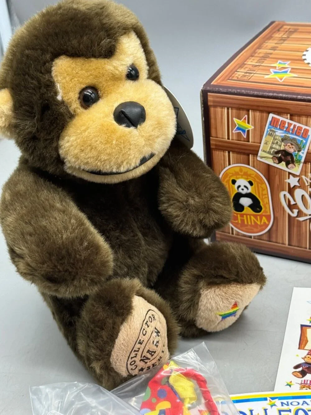 Noahs Ark Collectors Club Baby Mojo Monkey plush Set With Box & Accessories READ